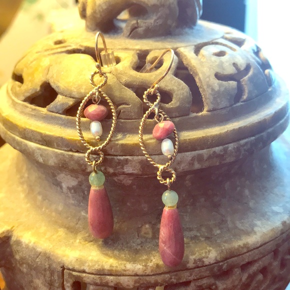 Banana Republic Jewelry - Pretty Banana Republic Earrings